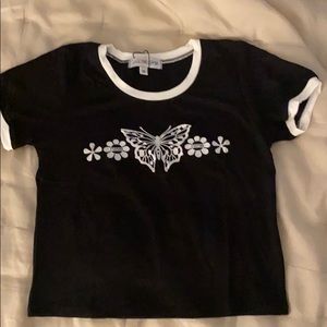 Omighty butterfly tee